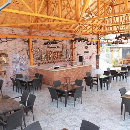 Macara Sheki City Hotel Ngoại thất bức ảnh