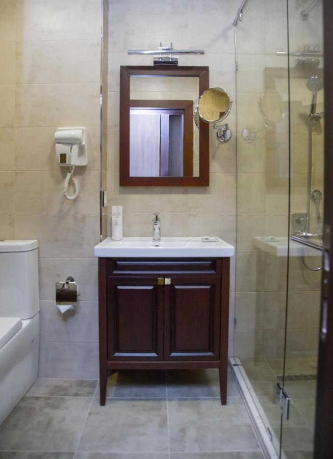 Macara Sheki City Hotel Ngoại thất bức ảnh