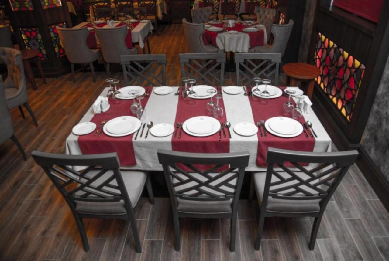 Macara Sheki City Hotel Ngoại thất bức ảnh