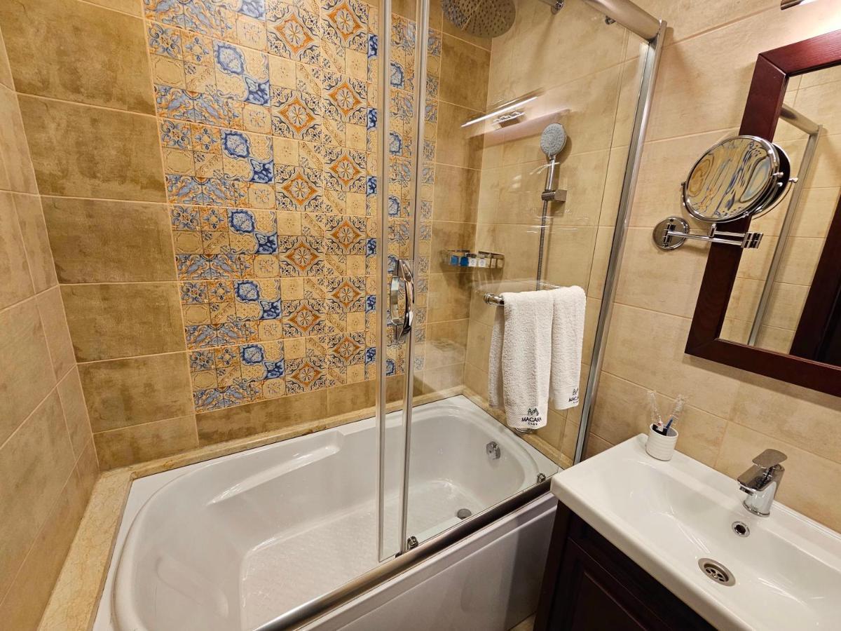 Macara Sheki City Hotel Ngoại thất bức ảnh