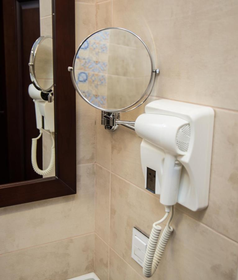 Macara Sheki City Hotel Ngoại thất bức ảnh