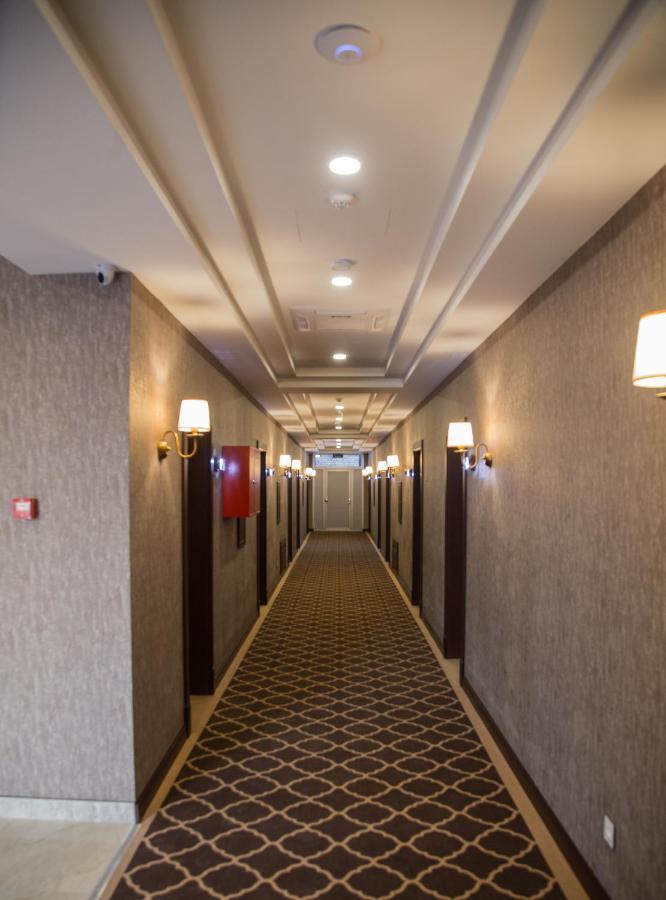 Macara Sheki City Hotel Ngoại thất bức ảnh