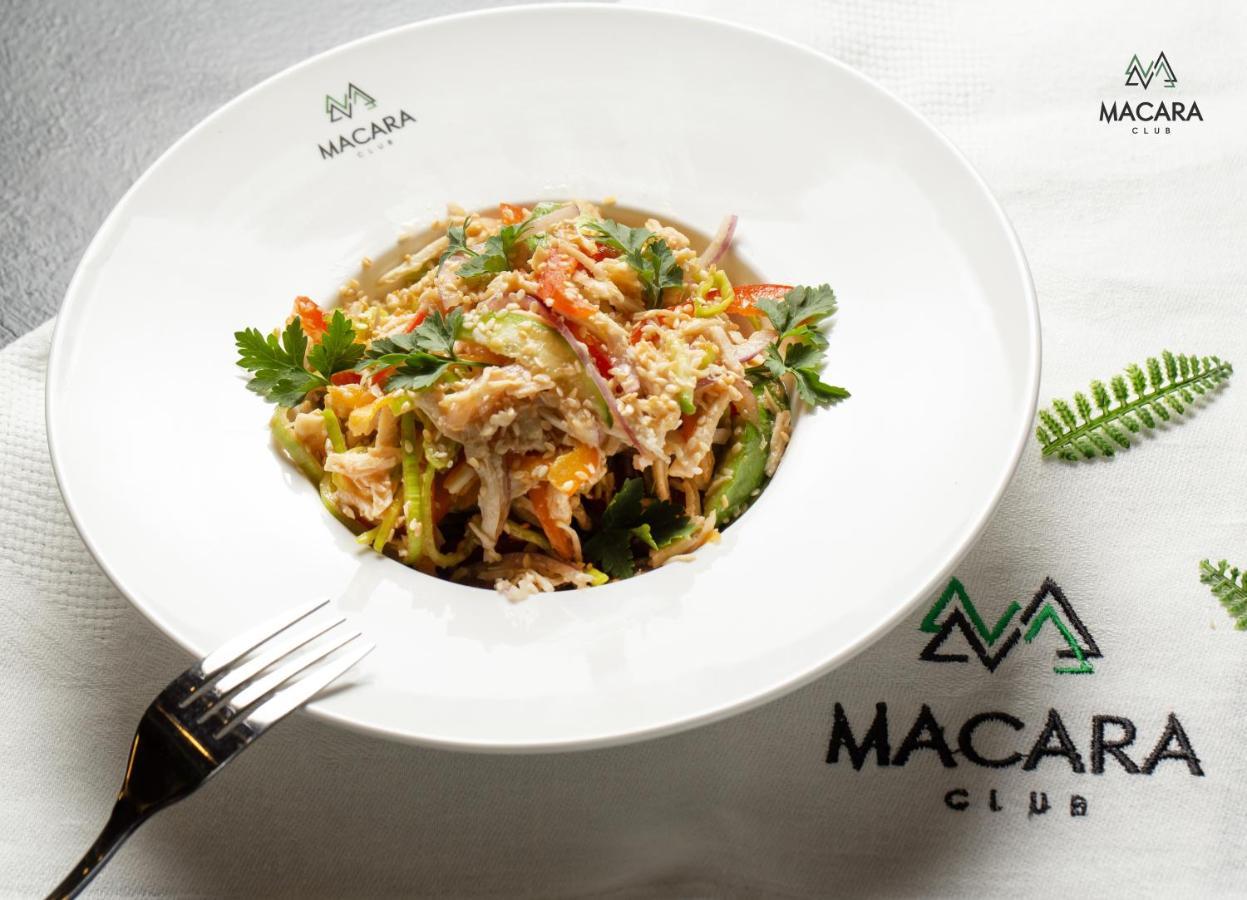 Macara Sheki City Hotel Ngoại thất bức ảnh