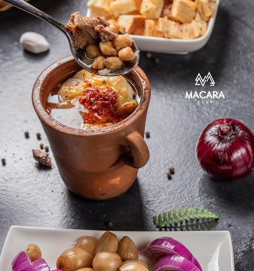 Macara Sheki City Hotel Ngoại thất bức ảnh